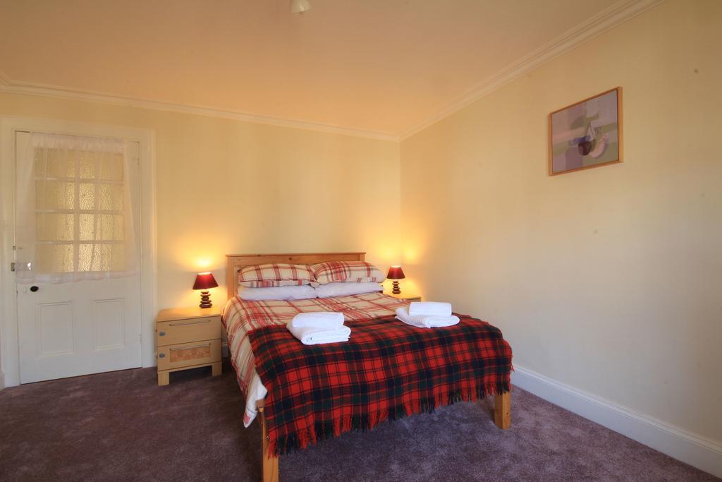Ashley House Vila Inverness Exterior foto